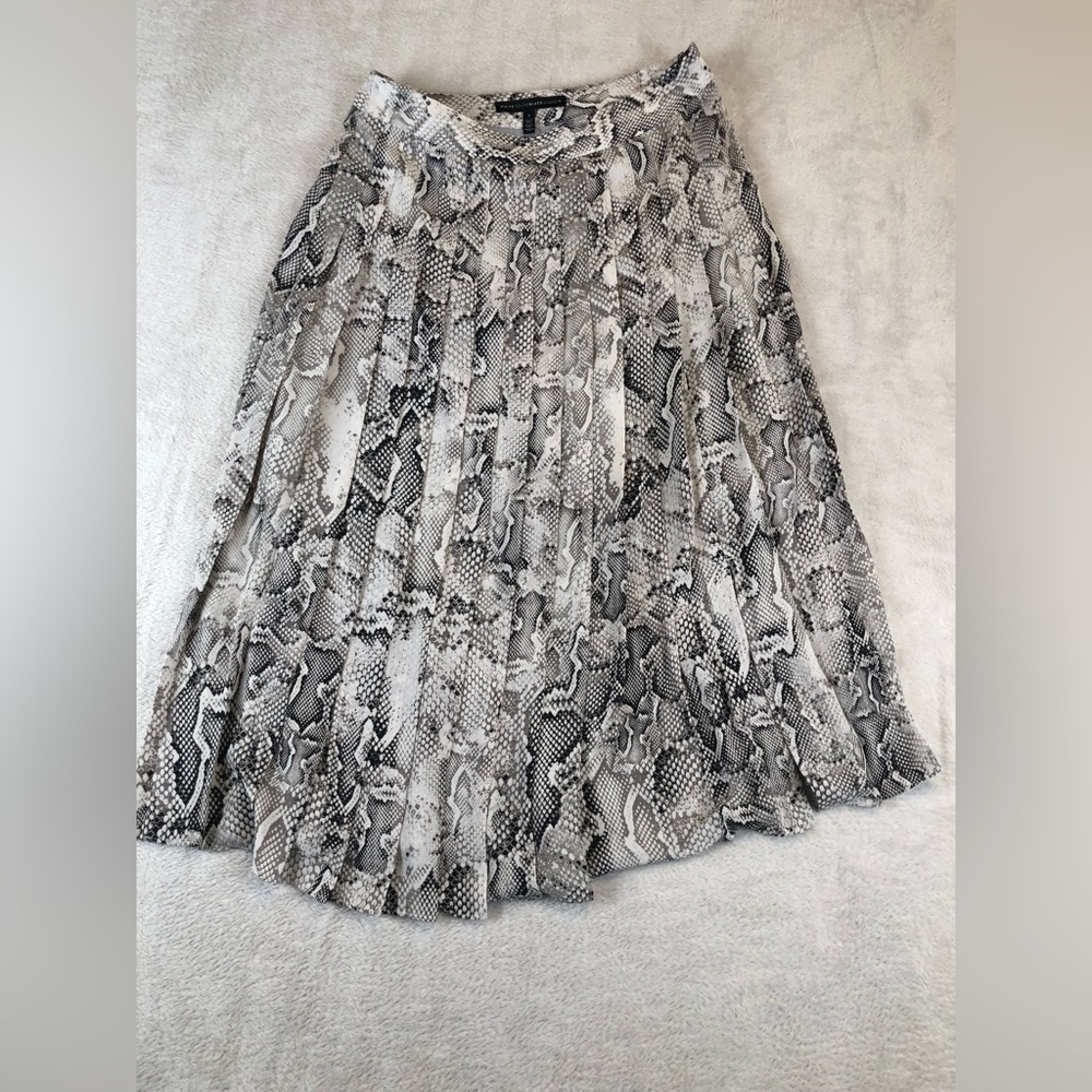 White House Black Market Chiffon Smocked Snake Print Boot Skirt Size 4